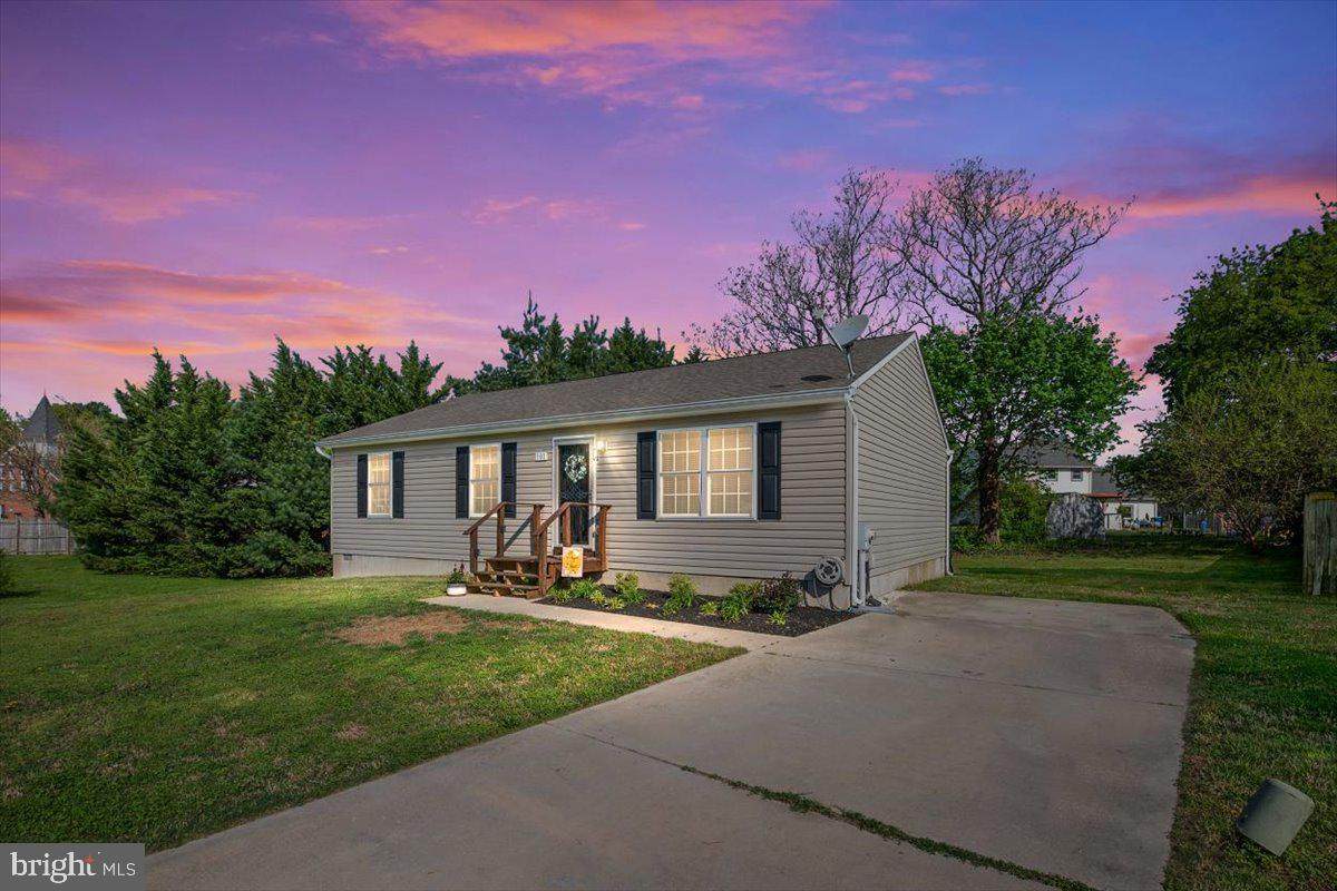 101 Elmor Court - Photo 1