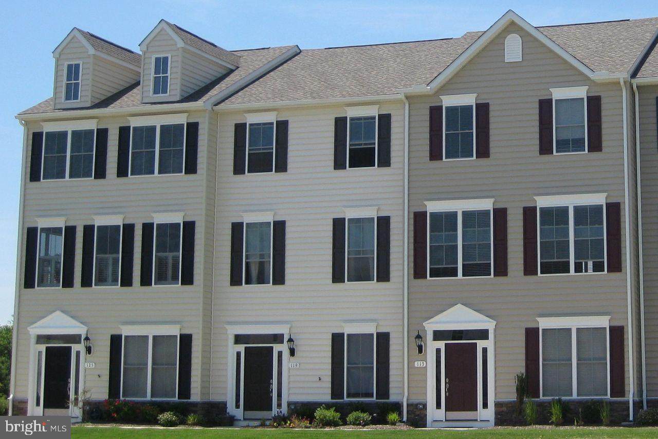 367 Ashby Commons Drive - Photo 1