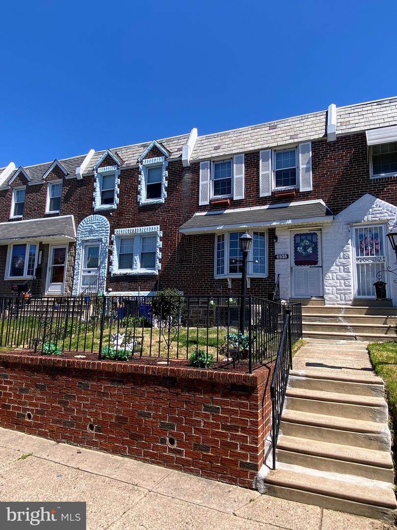 4535 Tudor Street - Photo 1