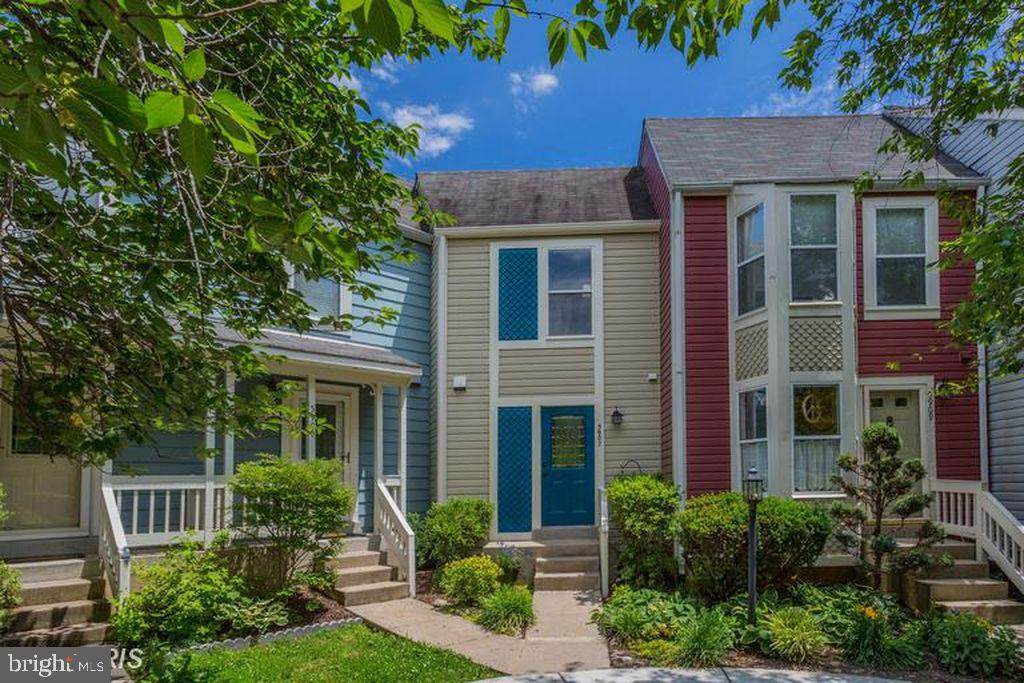 5907 Dungeness Lane - Photo 1