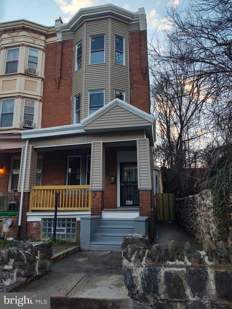 29 Logan Street - Photo 1