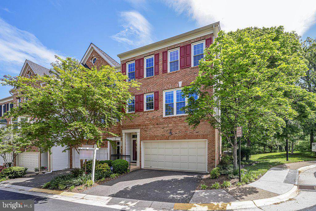 5398 Chieftain Circle - Photo 1