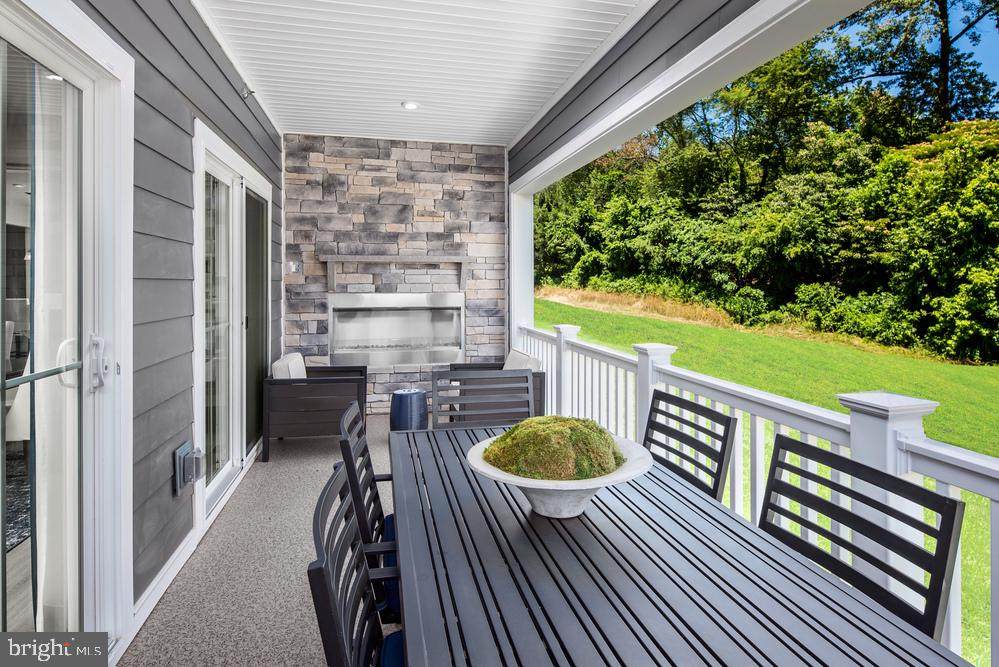 10845 Beckenham Street - Photo 1