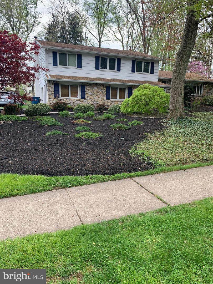 1038 Lafayette Drive - Photo 1