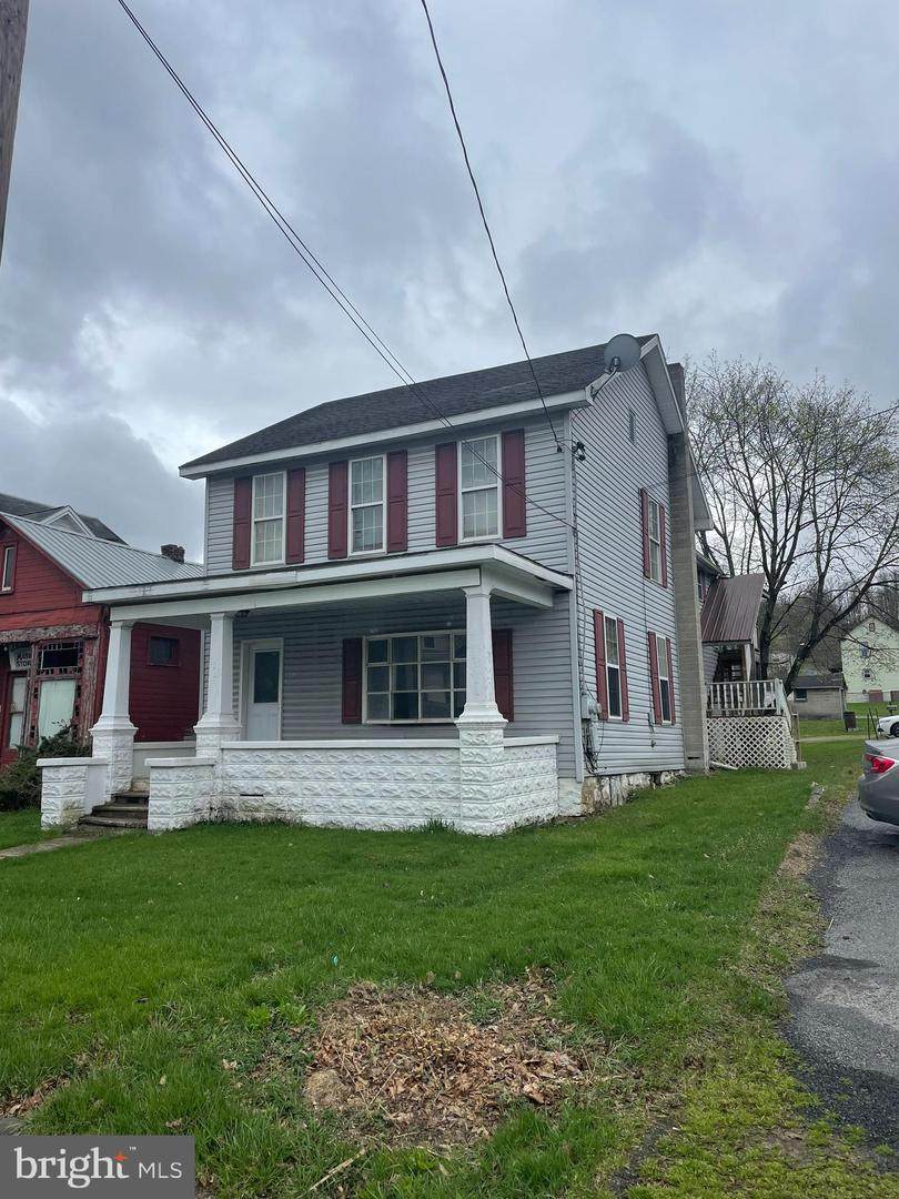 128-130 N Main St - Photo 1