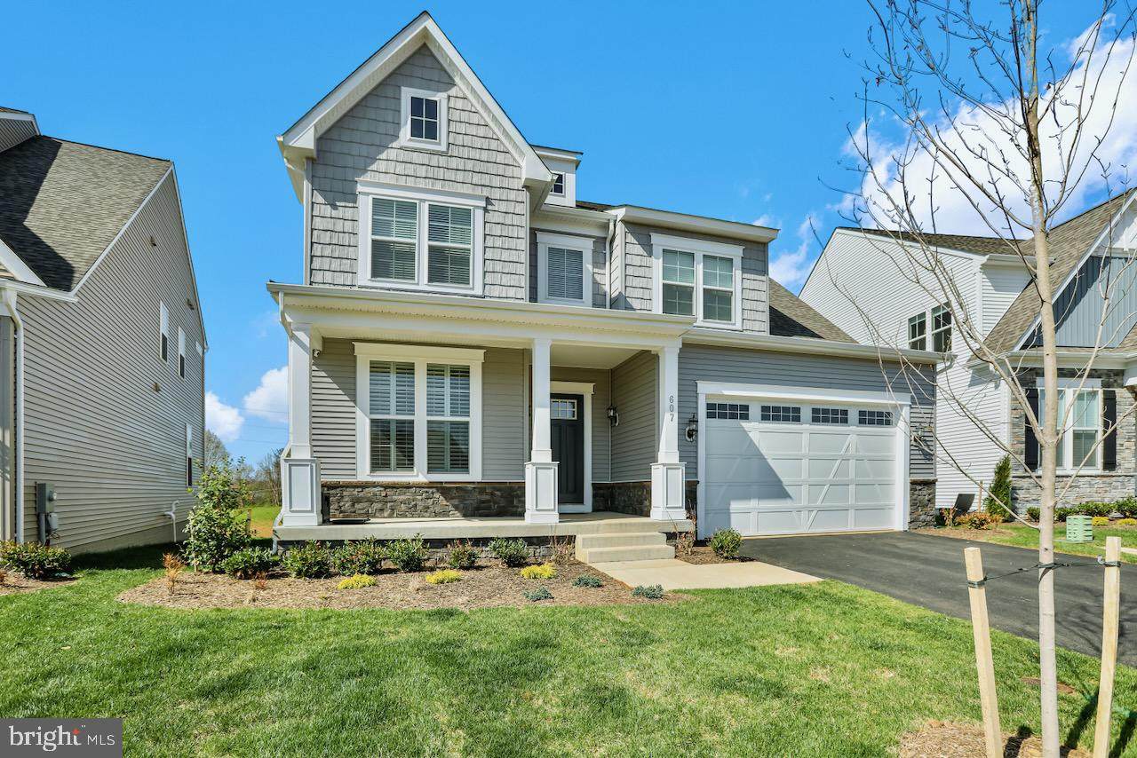 607 Lipizzan Drive - Photo 1