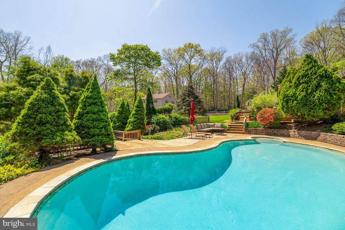 9805 Waterfront Drive - Photo 1
