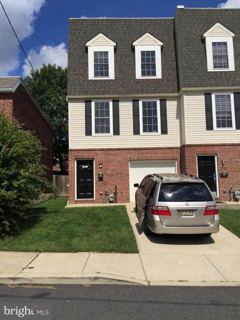 2721 3RD Street - Photo 1
