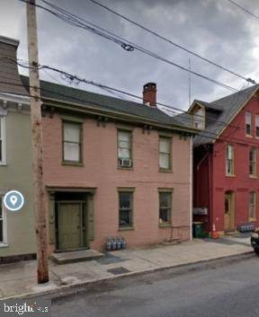272 Queen Street - Photo 1