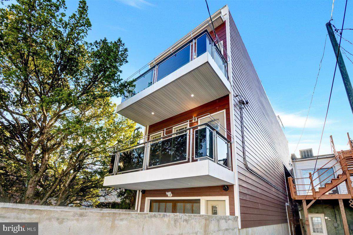1015 Binney Street - Photo 1