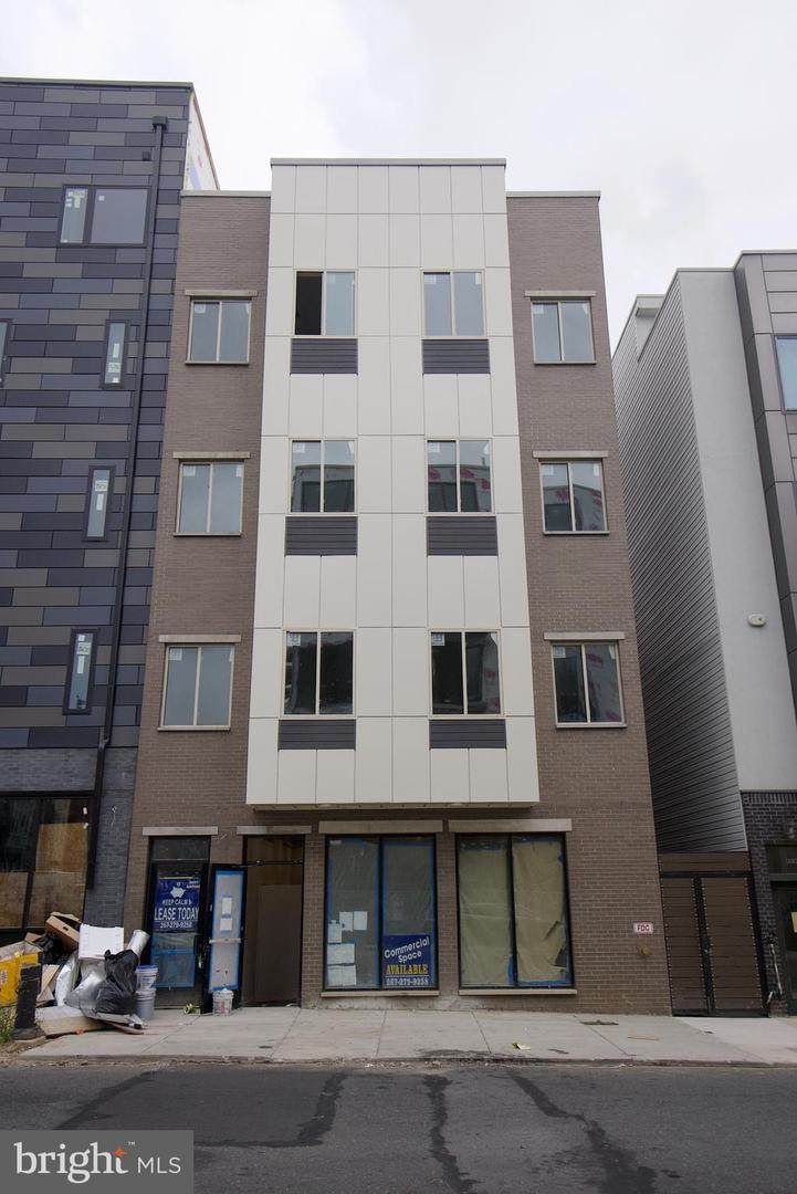 1607-09 Ridge Avenue - Photo 1
