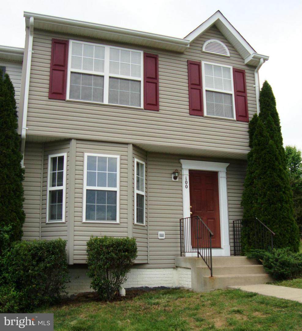 100 Merrill Court - Photo 1