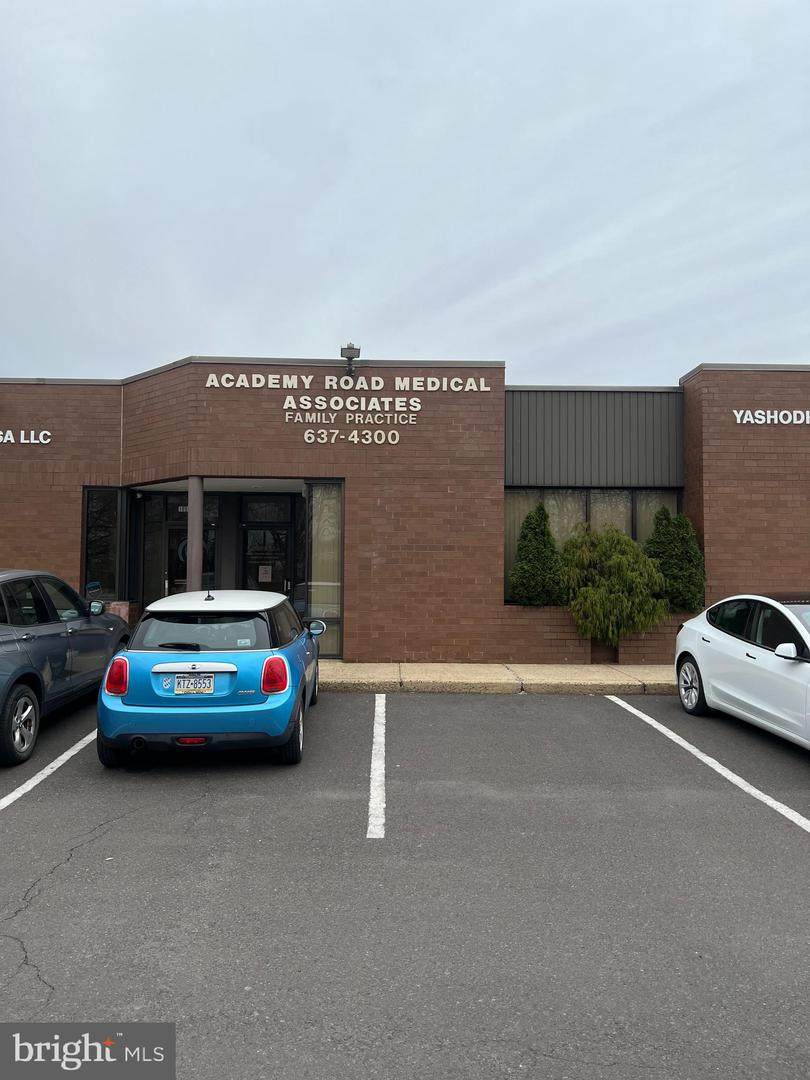 10501-21 Academy Road - Photo 1