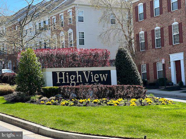 400 Symphony Circle - Photo 1