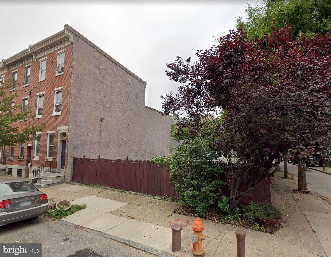 1017-23 Palmer Street - Photo 1
