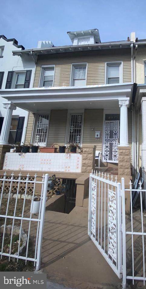 1204 Staples Street - Photo 1