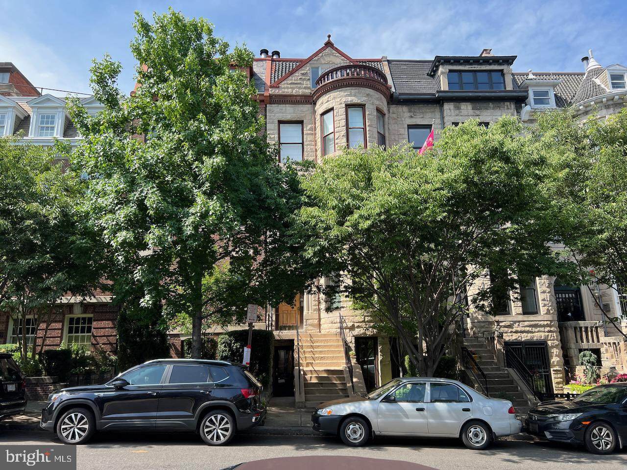 2115 S Street - Photo 1