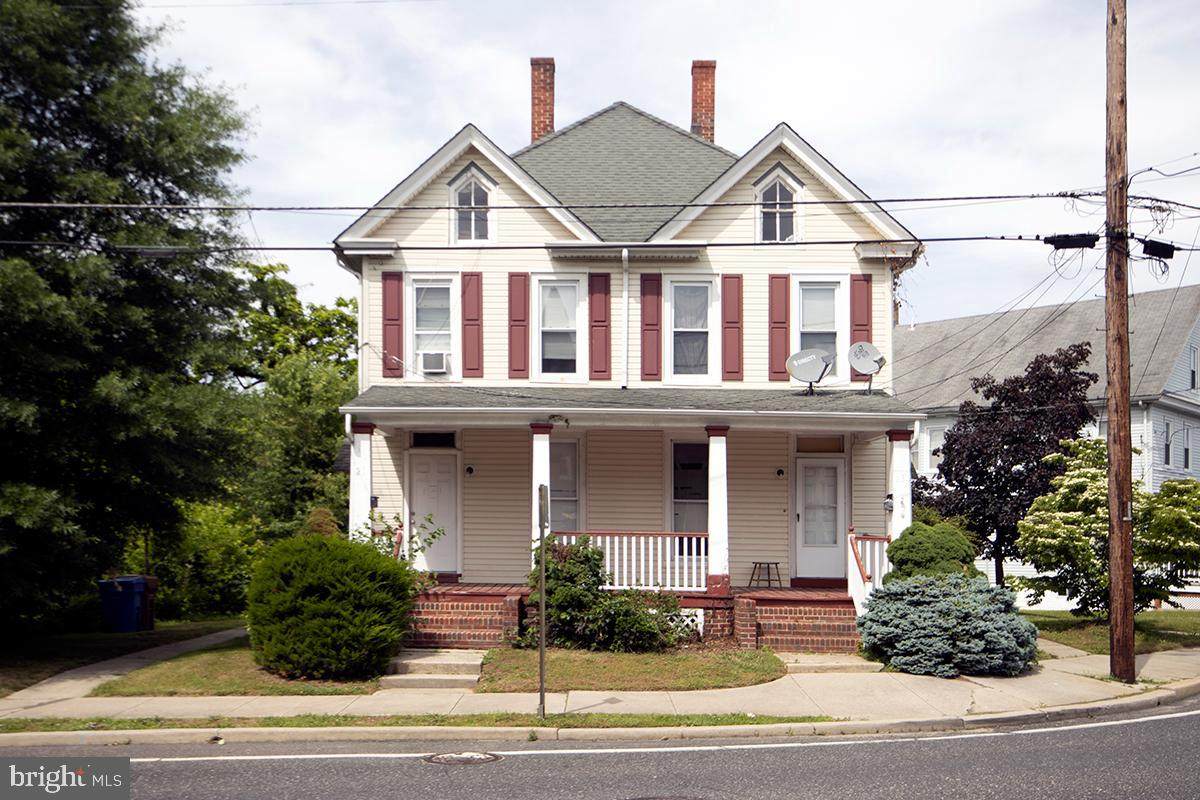 21-23 Lake Avenue - Photo 1