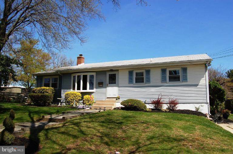 800 Lincoln Street - Photo 1