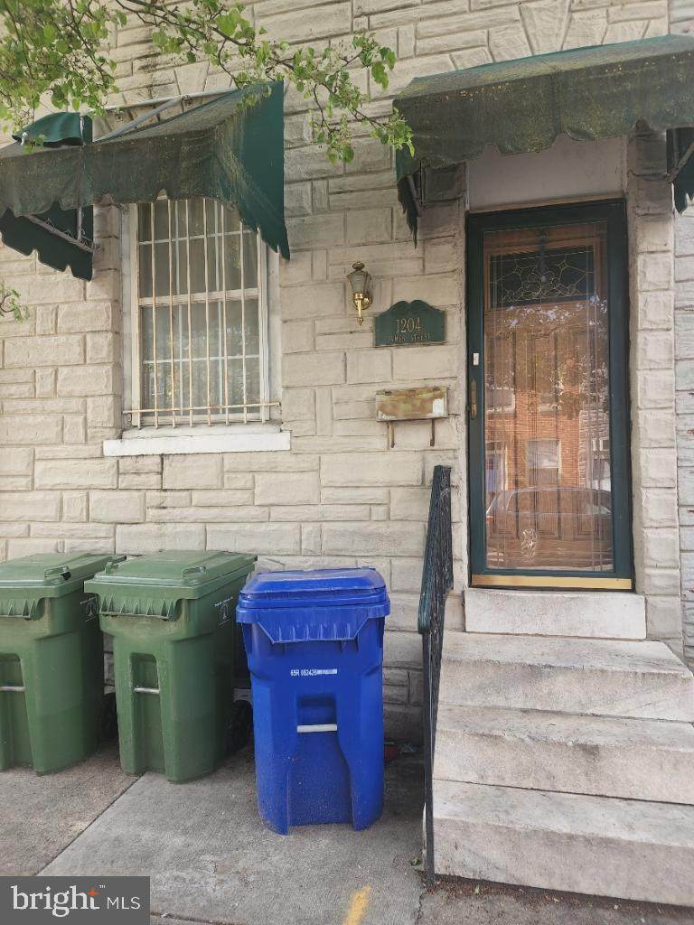 1204 James Street - Photo 1