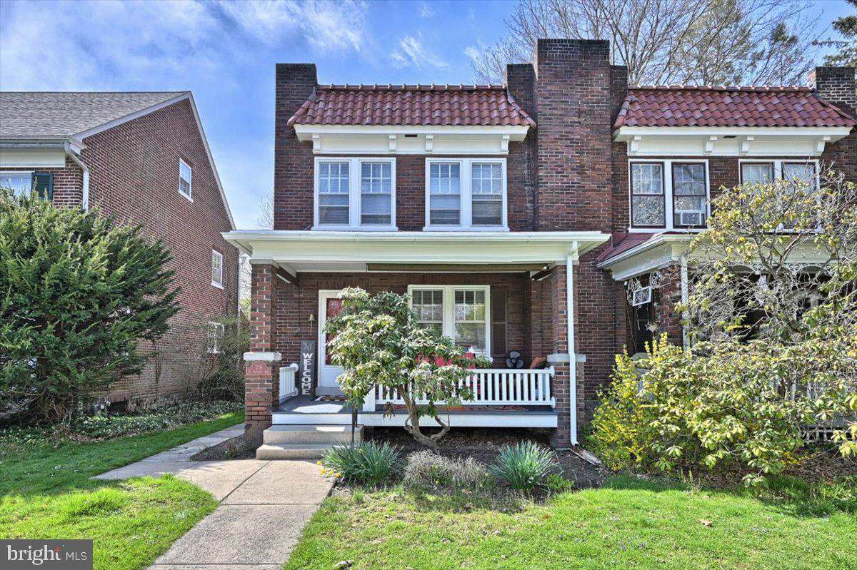216 President Avenue - Photo 1