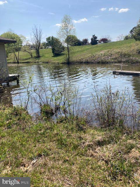 6301 Stubbs Cove Lane - Photo 1