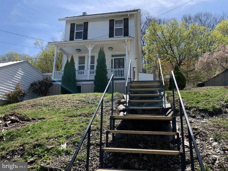 608 Chestnut Street - Photo 1