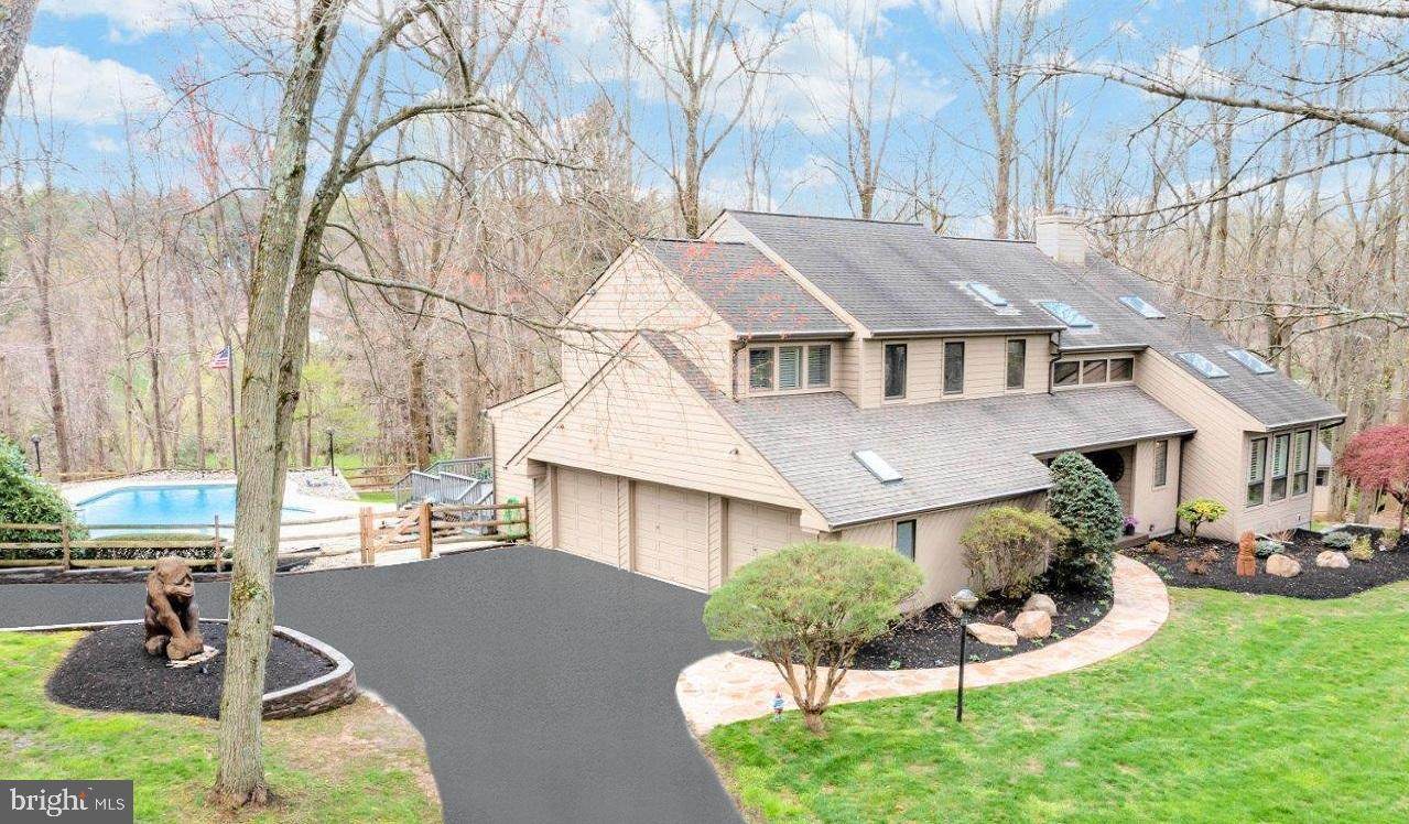 1098 Oak Creek Drive - Photo 1