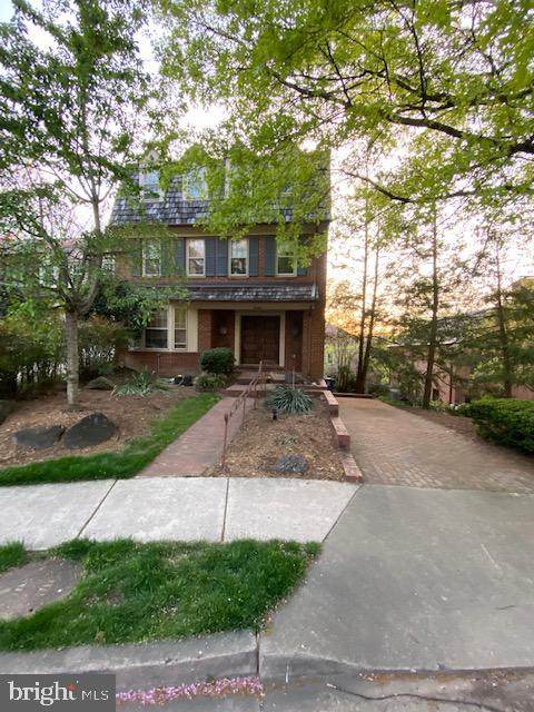 2408 Queen Street - Photo 1