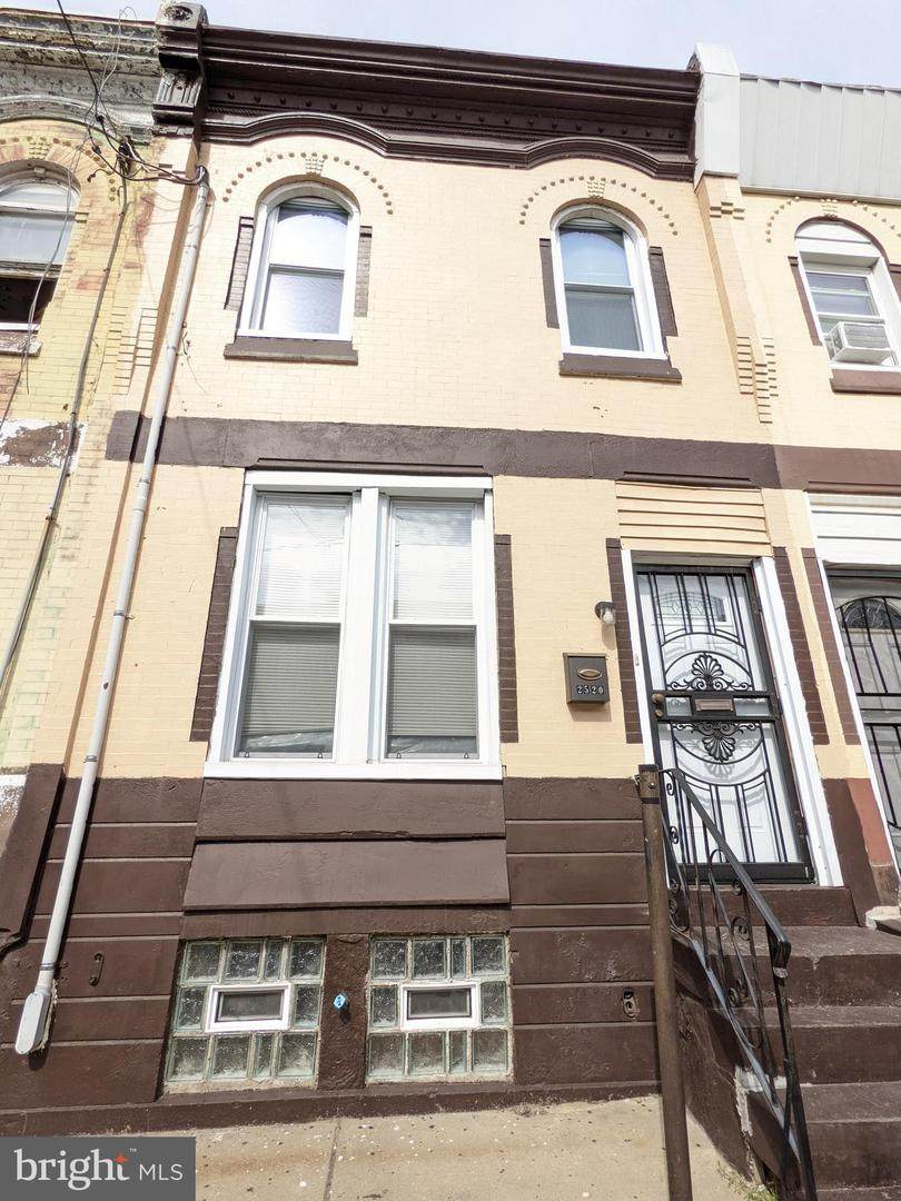 2520 18TH Street - Photo 1