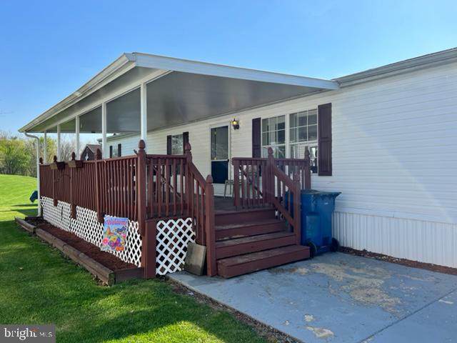 16903 Alcott Road - Photo 1