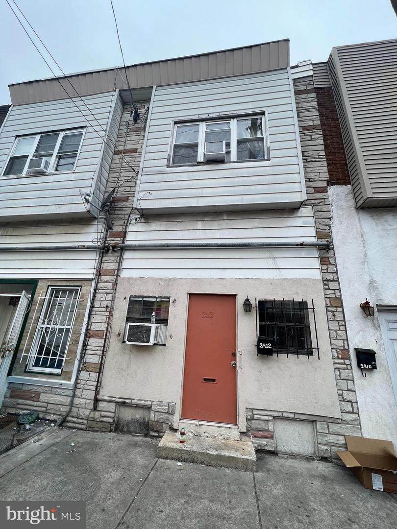 2412 7TH Street - Photo 1