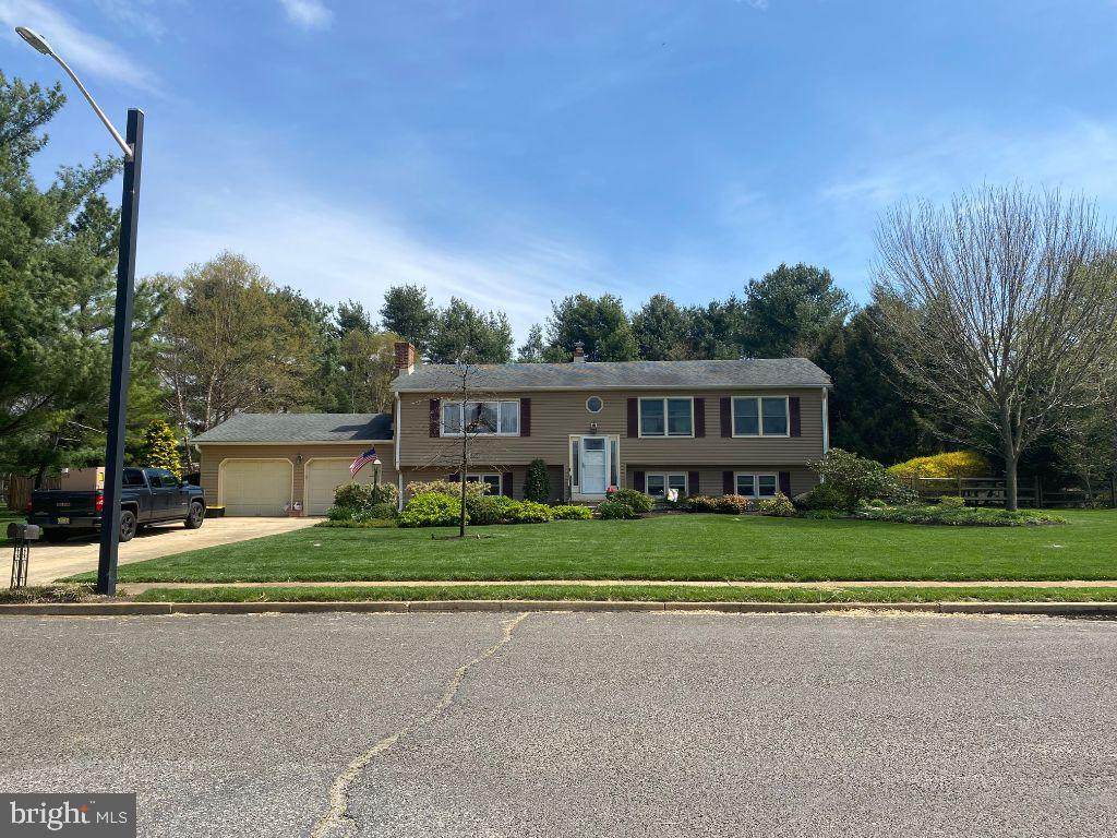 5 Heathwood Lane - Photo 1