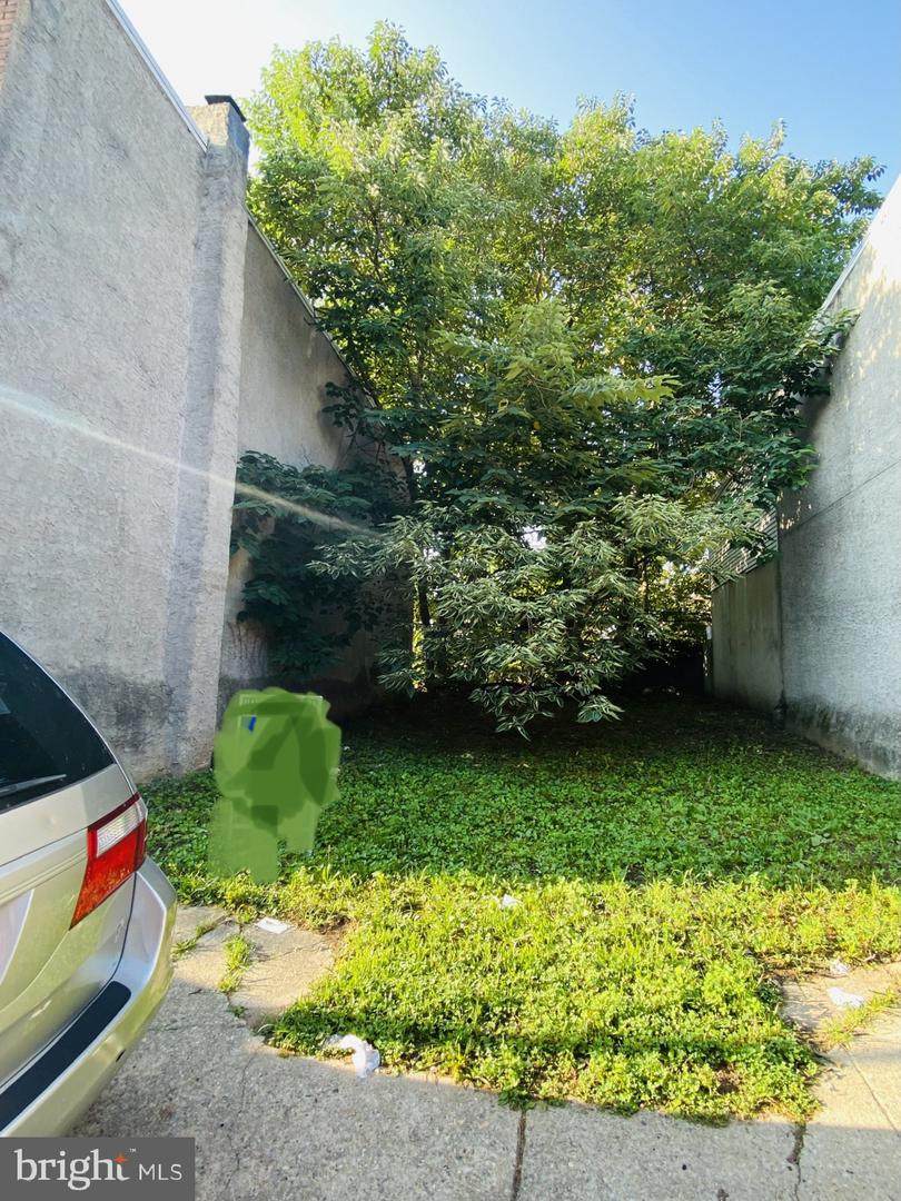 2602 Earp Street - Photo 1