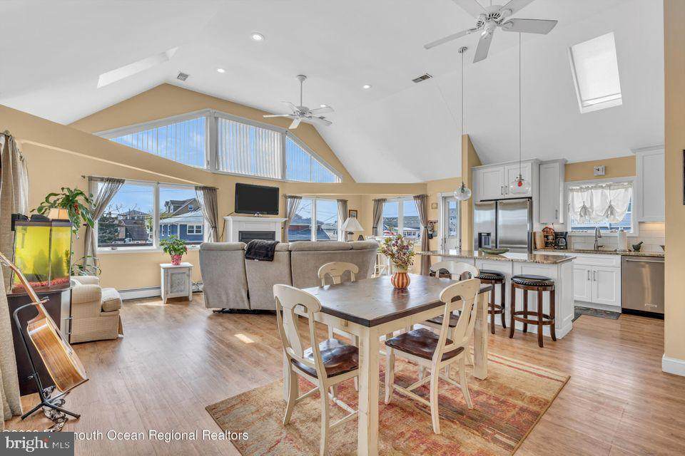 222 22ND Avenue - Photo 1