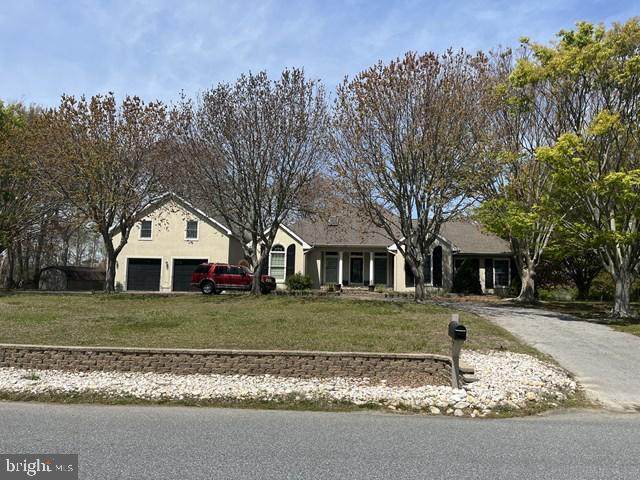 11215 Woodside Drive - Photo 1
