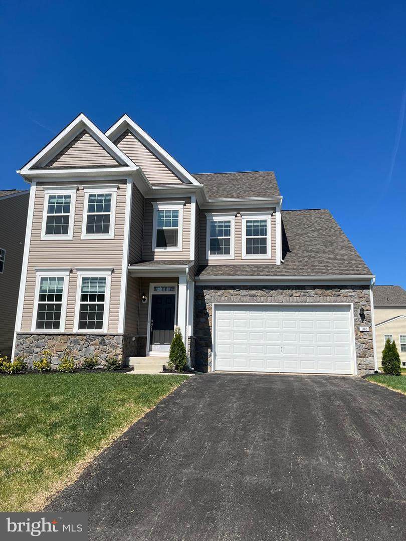 108 Station Terrace - Photo 1