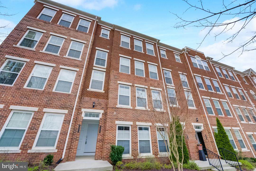 2999 Rittenhouse Circle - Photo 1