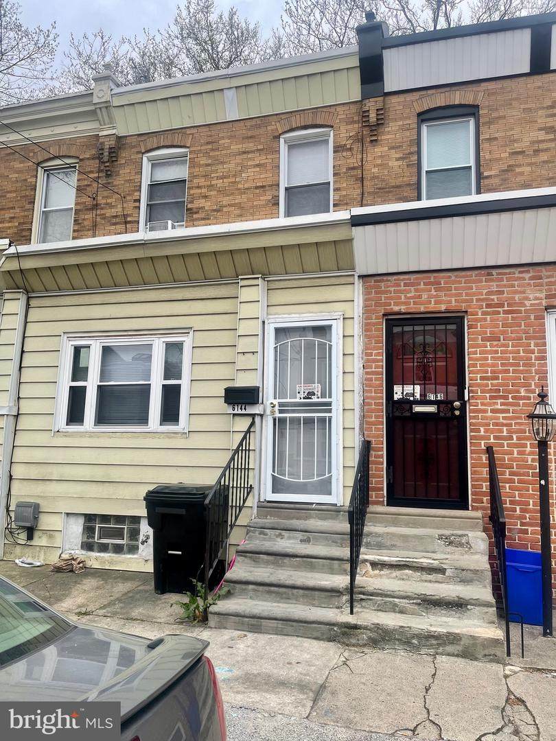 6142 Larchwood Avenue - Photo 1