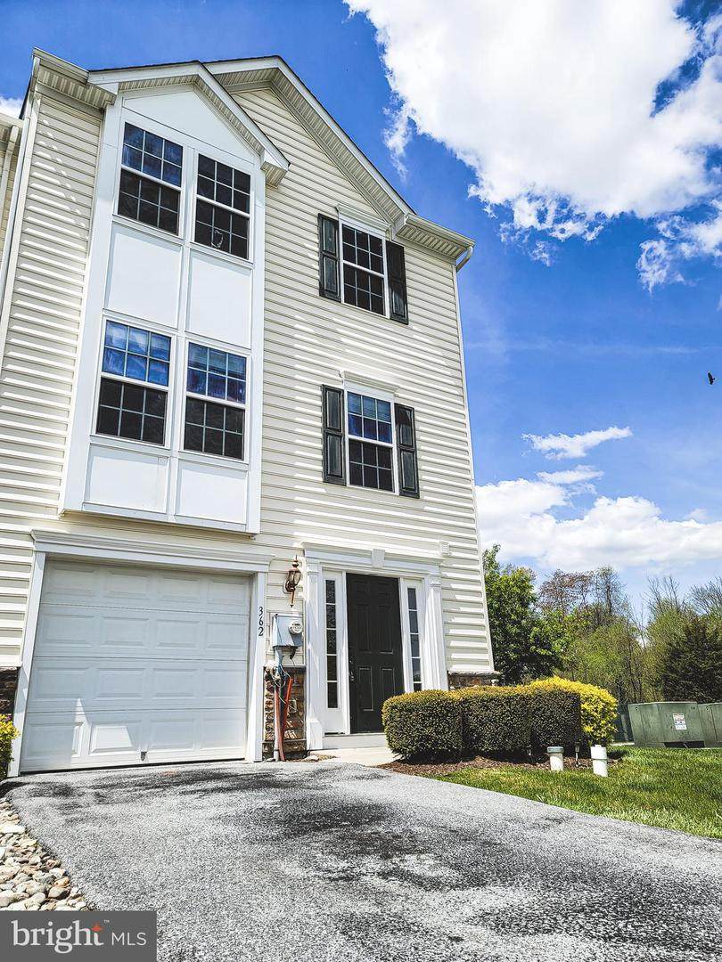 362 Larose Drive - Photo 1