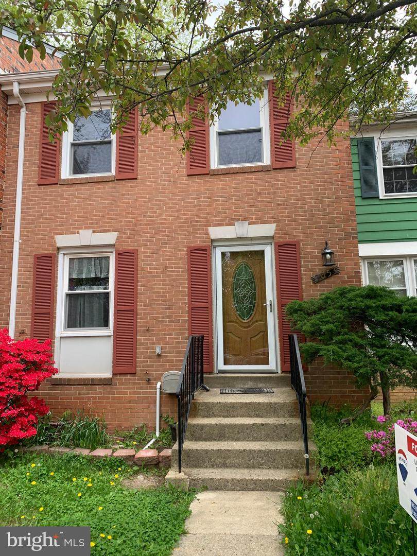 2053 Mayflower - Photo 1