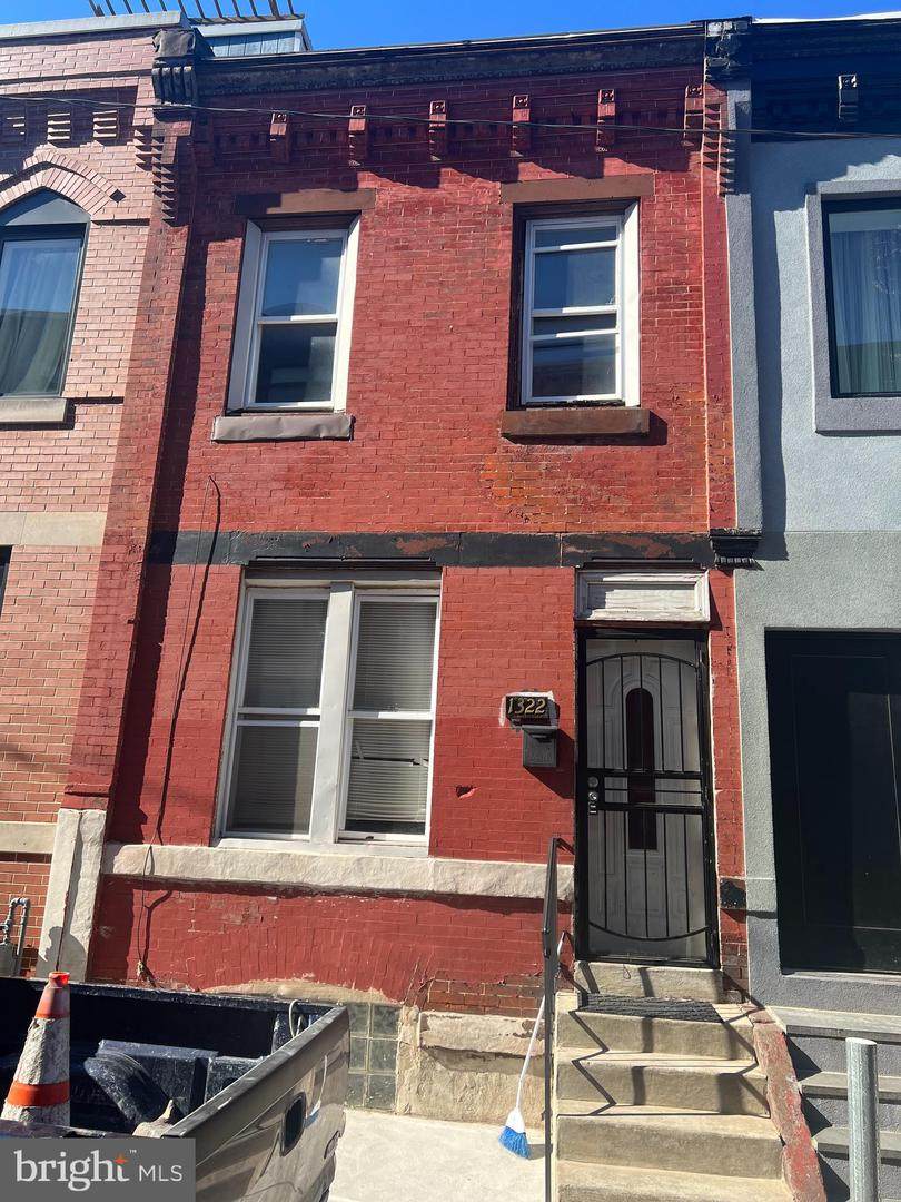 1322 N Newkirk Street - Photo 1