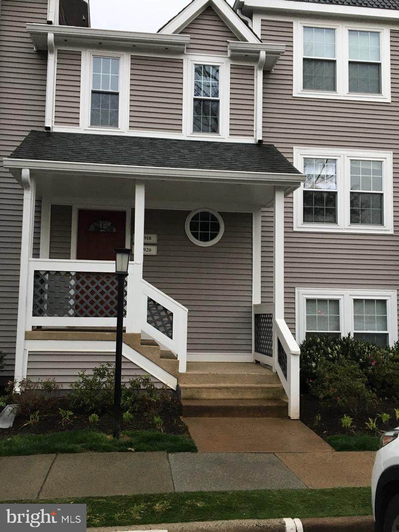 12920-B Grays Pointe Road - Photo 1