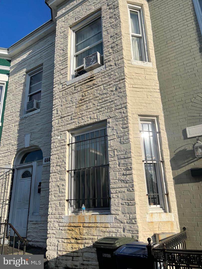 444 Lamont Street - Photo 1