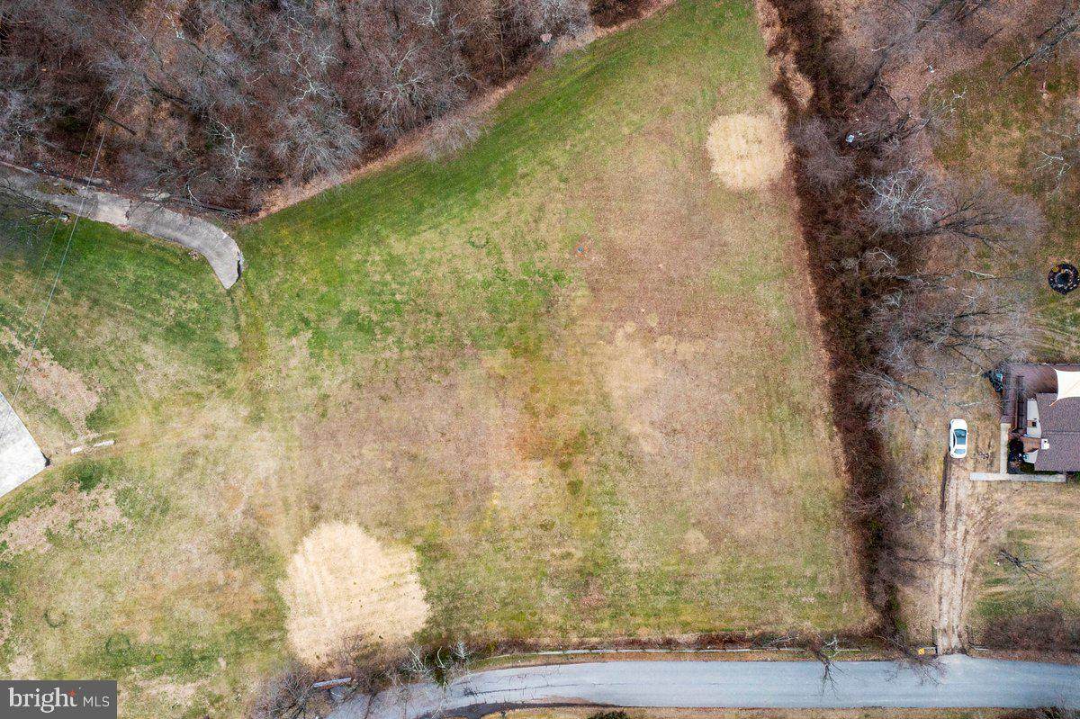 1807 Simms Lane - Photo 1