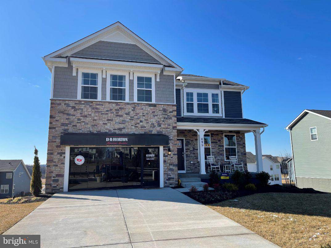 695 Stonegate Road - Photo 1