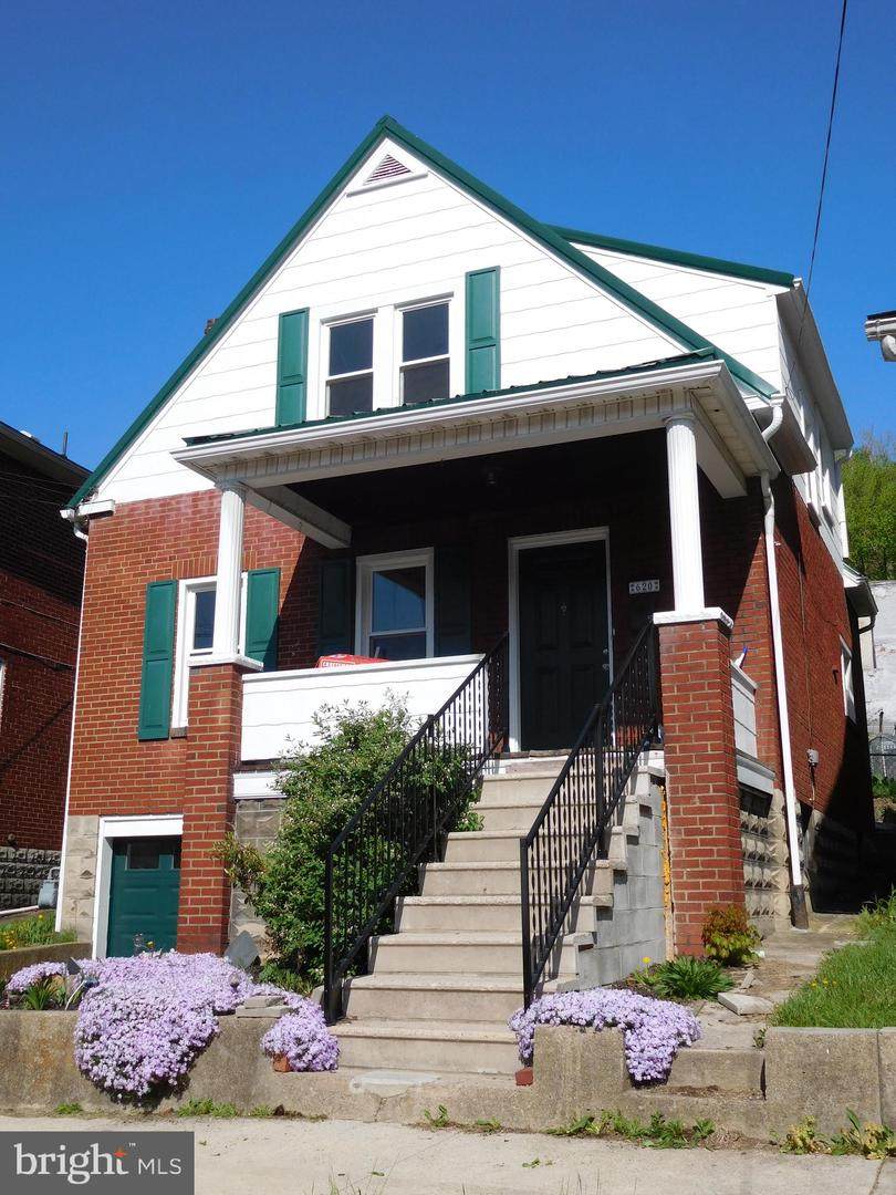 620 Lincoln Street - Photo 1