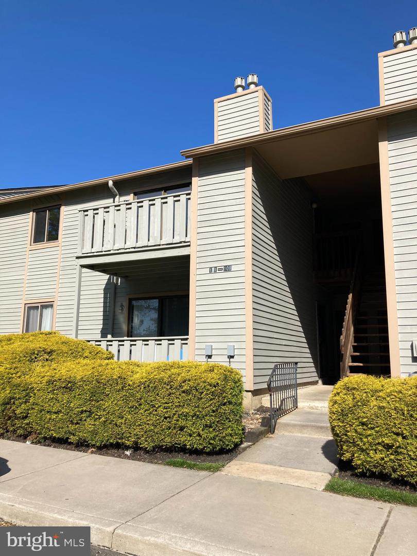 106 Woodhollow Drive - Photo 1