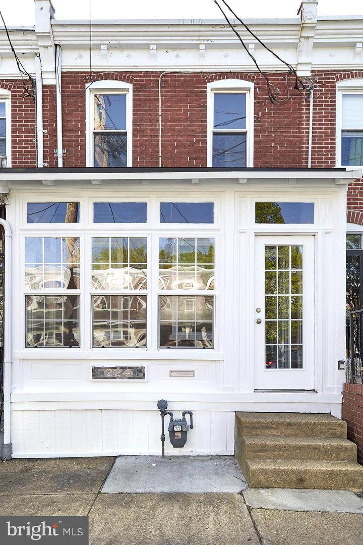 224 Woodlawn Avenue - Photo 1