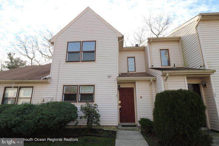 31 Pin Oak Ln - Photo 1